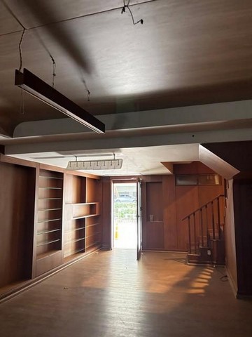 ให้เช่าโฮมออฟฟิศ 5 ชั้น โครงการ Sun square สีลม 21 สาธร ใกล้ BTS สุรศักดิ์