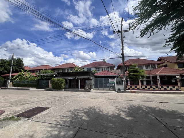 บ้านเดี่ยวหมู่บ้านบัวทองธานี ทำเลดี อ.บางบัวทอง จ.นนทบุรี