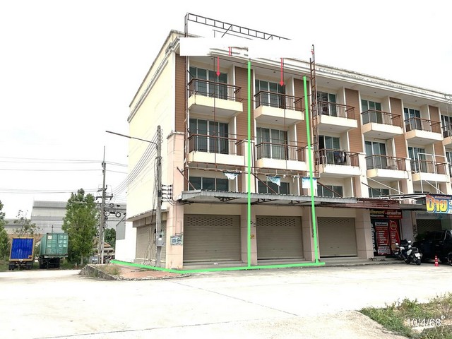 ขายอาคารพาณิชย์ 3 ชั้น 2 คูหา หมู่บ้าน เซนสิริ ทาวน์  ถ.สายบางละมุง - ระยอง (ทล.36) มะขามคู่ นิคมพัฒนา ระยอง