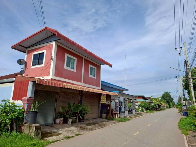 ขายบ้านสวย 2 ชั้น 50 ตร.วา พร้อมอยู่ ใกล้ด่านบ้านหม้อ   ศรีเชียงใหม่  หนองคาย    ZP184 