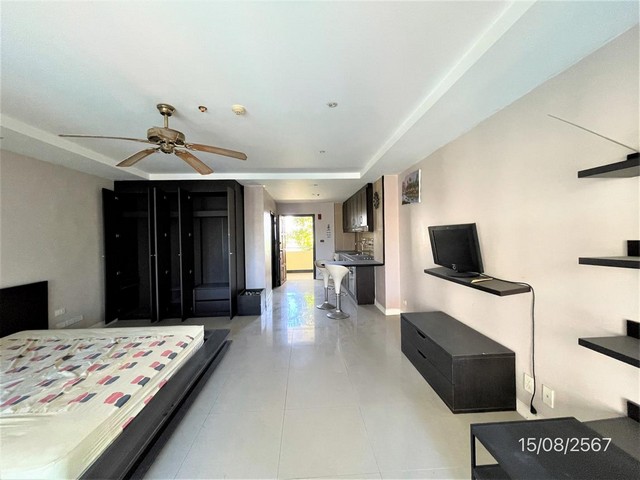 ขายคอนโดโครงการ เดอะ เรสซิเด้นซ์ จอมเทียนบีช ชั้น 3 ถ.เทพประสิทธิ์ ต.หนองปรือ อ.บางละมุง ชลบุรี