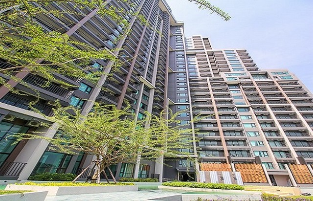 ขายด่วน! คอนโดหรู ตกแต่งครบ บนสุขุมวิท ศรีราชา ไนท์บริดจ์ ดิ โอเชียน TP-C1432