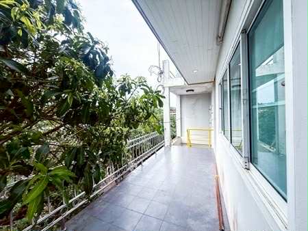 Room Available For Rent 2bedrooms 1bathroom Near : Rajabhat University