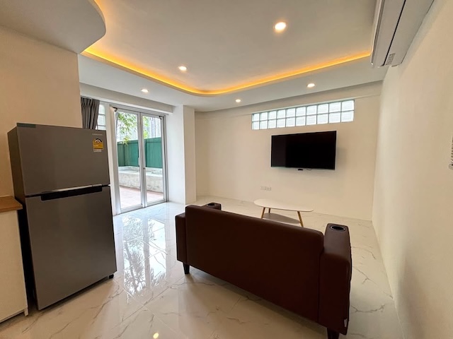 Waterford Park Rama 4 Private comfortable quiet BTS Phra Khanong