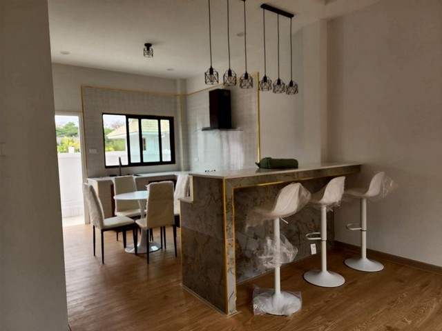 บ้านสร้างใหม่ 2 ชั้น เน้อพื้นที่พักผ่อน โปร่งโล่ง ตลาดขวัญ ดอยสะเก็ด