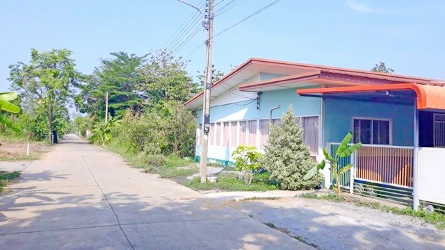  แม็คโคร ปทุมธานี 2.53 กม. 5 จอดรถ ตลาดนัดสามโคก 900ม. ให้เช่าบ้านเดี่ยว กว้าง ใหญ่ 150 ตร.วา.600 ตร.ม. 3นอน รร.วิภารัตน์ 1.8 กม.