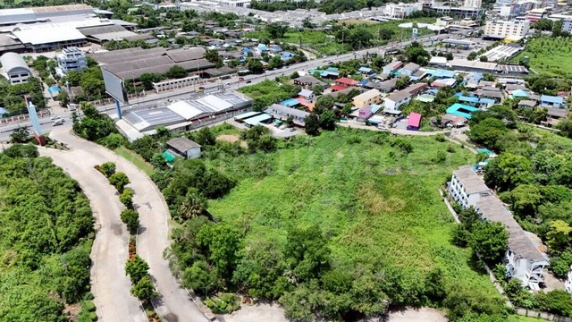 ที่ดินเปล่า 3 ไร่ 72 ตร.วา ถนนติวานนท์ - ปากเกร็ด ใกล้ตลาดดวงแก้ว