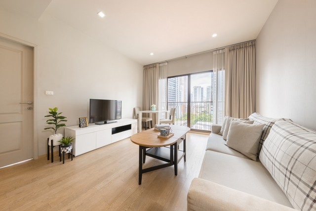 เช่า RR140 Noble Refine Sukhumvit26 ห้องสวย เฟอร์นิเจอร์ครบครัน