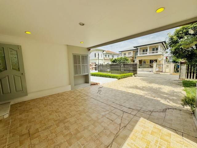 ขายบ้านเดี่ยวหรู ลดาวัลย์ ปิ่นเกล้า-เพชรเกษม ใกล้โรงเรียนนานาชาติ 103 ตร.วา พื้นที่ใช้สอย 380 ตร.ม. หลังมุม ฟังก์ชันครบ