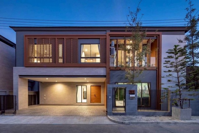 ขายหรือให้เช่า บ้านเดี่ยว 2 ชั้น Palm Springs Privato เชียงใหม่ พื้นที่ 413 ตร.ม. Modern Luxury Pool Villa หลังมุม 