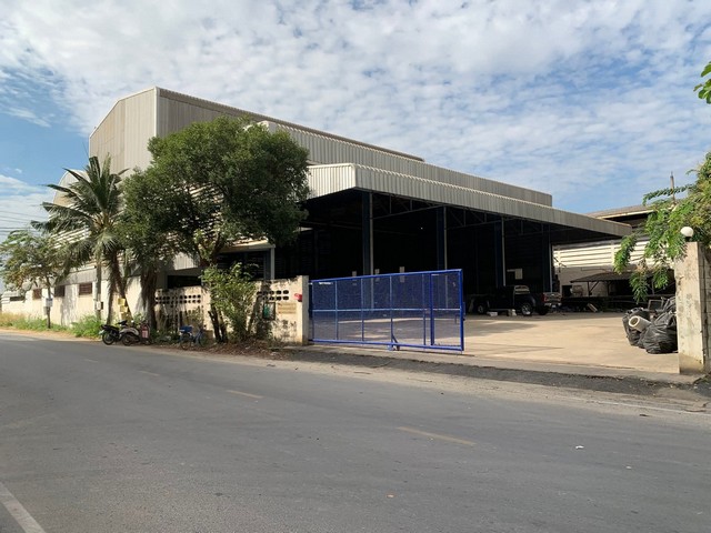 ขายโรงงานสมุทรปราการ สีม่วงเข้ม บนเนื้อที่ 480 ตารางวามีเอกสาร รง4พร้อม(การขึ้นรูปโลหะ)