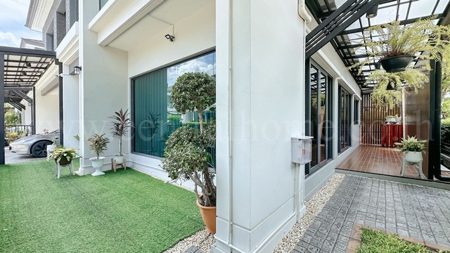 ให้เช่า บ้านเดี่ยว เดอะ ซิตี้ พระราม 9 - รามคำแหง หลังมุม