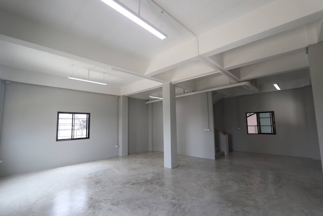 BST889 ให้เช่า โกดัง + ออฟฟิศ + ที่พักอาศัย บางใหญ่ (2 ยูนิตพร้อมเข้าอยู่) พื้นที่ใช้สอยรวม 708 ตร.ม. กว้างขวาง ครบทุกฟังก์ชัน