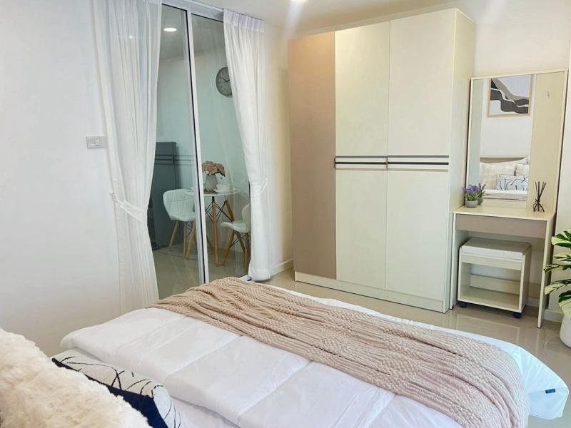 ราคาสุดคุ้ม! 1.25 ล.เท่านั้น 32.15 ตรม. #ลานนา คอนโด ทำเลดี #ใกล้แหล่งชุมชน #เฟอร์นิเจอร์และเครื่องใช้ไฟฟ้าครบ #หิ้วกระเป๋าเข้าอยู่ได้ทันที