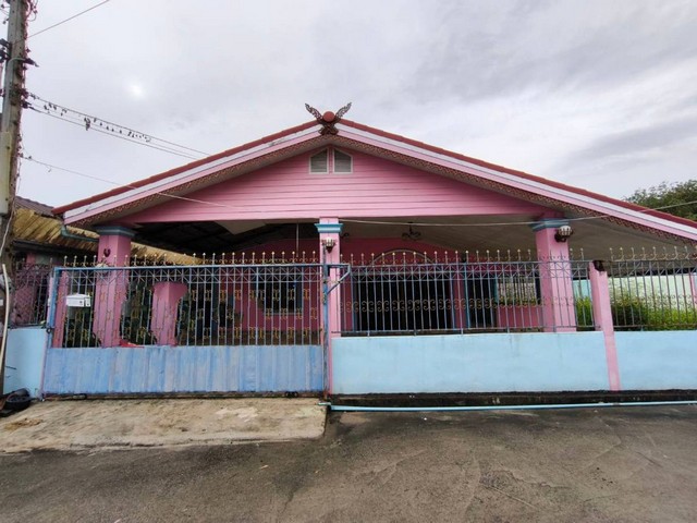 ขายบ้านเดี่ยว ซอยทรัพย์สมบัติ ถ.สายปลวกแดง-ระเวิง  ปลวกแดง จังหวัดระยอง