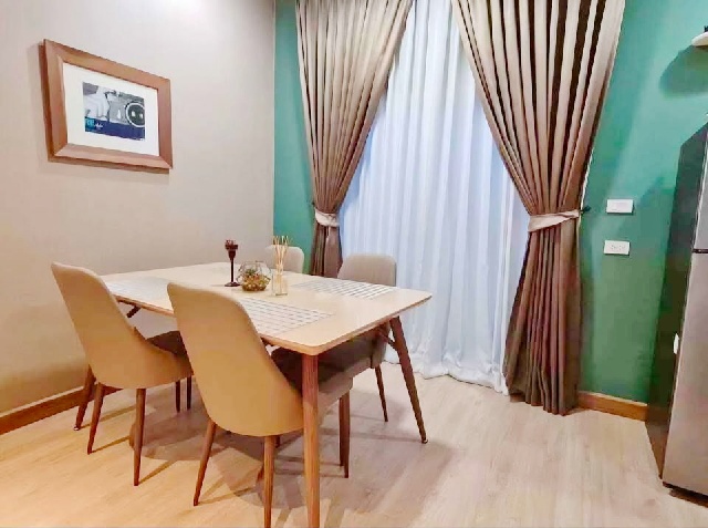 รพ.นวมินทร์ 1.5 กม รามอินทรา MRT ตลาดมีนบุรี 1.3กม.ให้เช่า​ทาวน์โฮมหรู 2 ชั้น 19ตร.วา.​149ตร.ม.3นอน 2น้ำ พร้อมเฟอร์