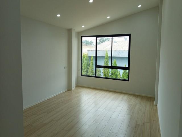 P883 ให้เช่า ทาวน์โฮม หลังมุม โครงการ ทาวน์พลัส (เกษตรนวมินทร์) Town Plus Kaset – Nawamin ถนนคลองลำเจียก เฟอร์นิเจอร์พร้อมอยู่