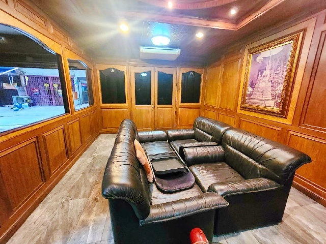 เซ็นทรัล พระราม 9 800ม.MRTพระราม9 800ม.ฟอร์จูนทาวน์ 600ม. ขายอาคารพาณิชย์ 2คูหา 4ชั้น สถานฑูตจีน  24ตร.วา. 384ตร.ม. 4นอน 3น้ำ 7แอร์ รัชดา3