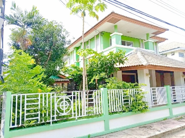 รร.สาธิตบางนา 1.4 กม. ตลาด บางพลีซิตี้ 2กม. ให้เช่าบ้านเดี่ยว 2ชั้น 65 ตร.วา.260 ตร.ม.4นอน 3น้ำ บ้านโล่ง  รพ.จุฬารัตน์ 3  2.1 กม