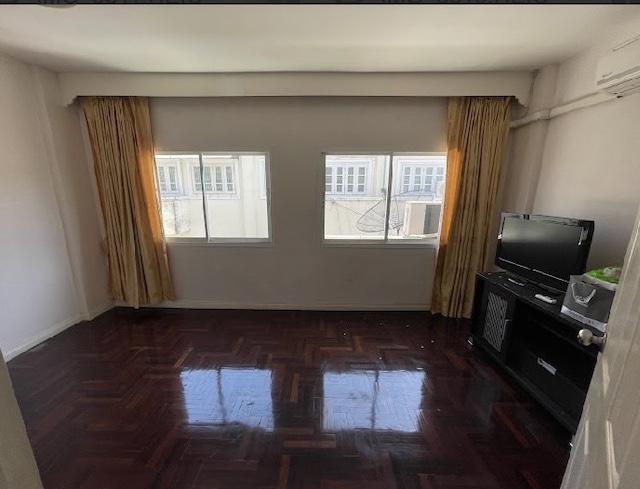 ให้เช่าทาวน์โฮม 3 ชั้น 23 ตรว. สราญพฤกษ์ ลาดพร้าว 130 ย่านลาดพร้าว ใกล้ ARL หัวหมาก