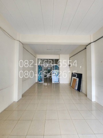 ขาย ตึกแถว 4 ชั้น ถนนโรจนะ  ในเมือง อยุธยา ทำเลดี ใกล้เซ็นทรัล อยุธยา