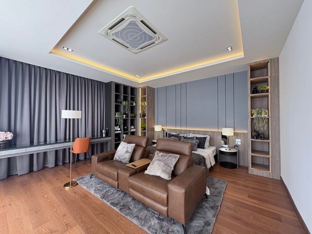 พูลวิลล่าสร้างใหม่ 2 ชั้น สไตล์โมเดิร์น ตกแต่งสวย ดอยสะเก็ด