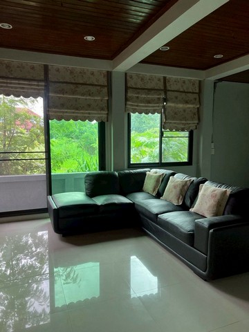 ให้เช่าบ้านเดี่ยว 2 ชั้น บ้านสวย สภาพดี  เฟอร์ครบ โซนฟ้าฮ่าม