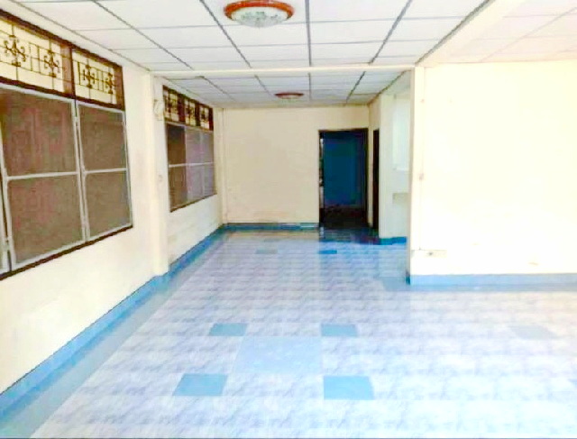 บิ๊กซี ติวานนท์ 1.5 กม MRT แยกติวานนท์ 900 ม. 3ห้องนอน ให้เช่าบ้านเดี่ยว 2 ชั้น 200 ตร.ม..แหล่งช้อปปิ้ง เดินทางง่าย