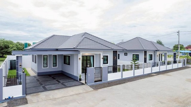 บ้านสร้างใหม่ ทำเลทอง ตกแต่งสวย โดดเด่นไม่ซ้ำใคร ดอยสะเก็ด 