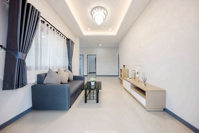 บ้านสร้างใหม่ ทำเลทอง ตกแต่งสวย โดดเด่นไม่ซ้ำใคร ดอยสะเก็ด