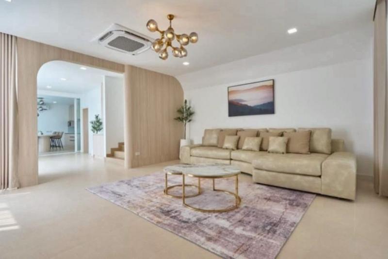 บ้านพูลวิลล่าหรู 12.9 ล้าน 63 ตรว. 4 นอน 5 น้ำ #WorldClubLand #หางดง บ้าน 2 ชั้น #Modern Luxury Style หรูหรามีระดับ โดดเด่นด้วยเส้นโค้งมน