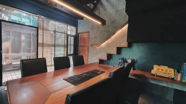 P894 ขาย บ้านไม้ โมเดิร์นทรอปิคอล สไตล์ ซอยสตรีวิทยา 2 โชคชัย 4 เหมือนรีสอร์ทหรือบ้านพักตากอากาศ ใจกลางลาดพร้าว สวยพร้อมอยู่