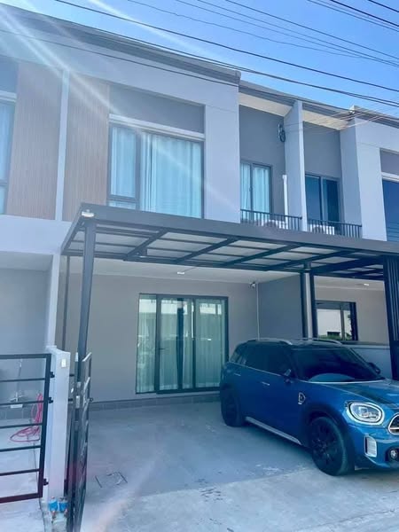 ปล่อยเช่า ทาวโฮมน์ pleno สุขุมวิท-บางนา 2  เนื้อที่20วา3นอน2น้ำแอร์เฟอร์ครบ