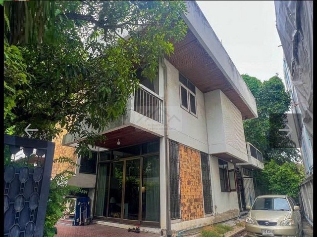 ขายบ้านเดี่ยว 2 ชั้น 114 ตรว. ซอยสุขุมวิท 81 โครงสร้างแข็งแรง เดินทางสะดวก ใกล้ BTS อ่อนนุช 300 เมตร 