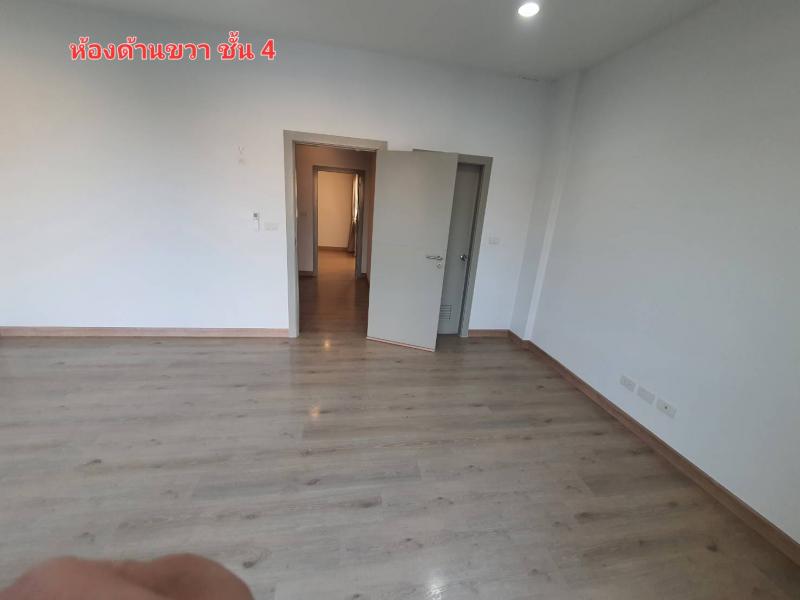 ให้เช่าออฟฟิศ ติดถนน ทำเลทอง​ ใจกลางเมือง โครงการพรีเมี่ยมเพลส 10  เกษตร-นวมินทร์ รามอินทรา จังหวัดกรุงเทพมหานคร