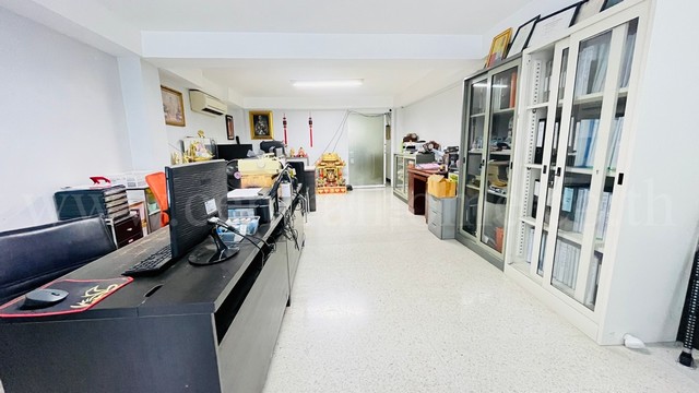 อาคารพาณิชย์ 3.5 ชั้น 2 คูหา โครงการ มั่งมีวิลเลจ เทียนทะเล19