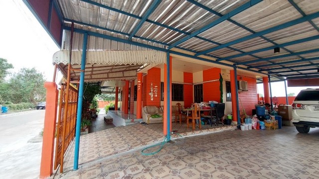 ขายบ้านเดี่ยวหมู่บ้านไม้งามลำลูกกาคลอง12ลำลูกกา เหมาะทำธุรกิจ SME พึ่งทาสีใหม่ทั้งหลัง