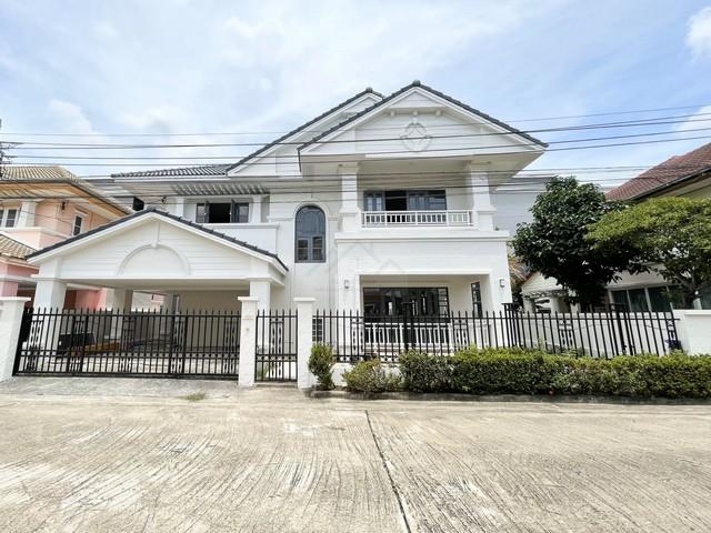 ให้เช่าบ้านเดี่ยว 2 ชั้น 65 ตรว. บ้านกรองทอง พัฒนาการ 32 ใกล้ทองหล่อ รีโนเวทใหม่ ( เลี้ยงสัตว์ได้ )