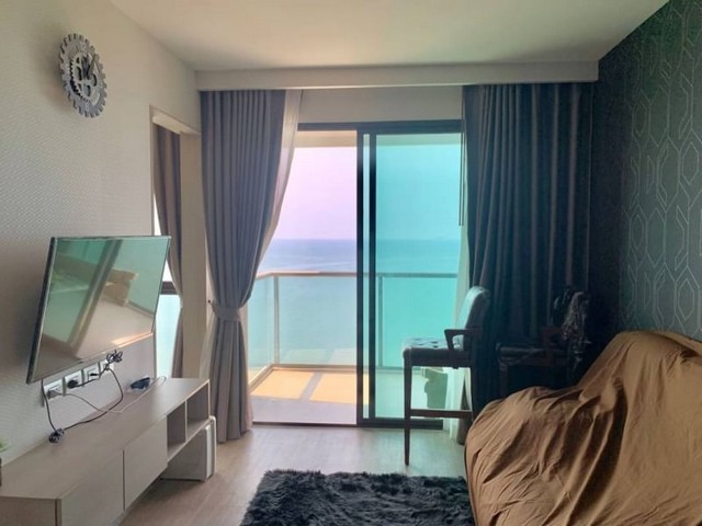 ขายแอราส บีชฟร้อนท์ คอนโดมิเนียม จอมเทียน พัทยา ชลบุรี FP-C0891 