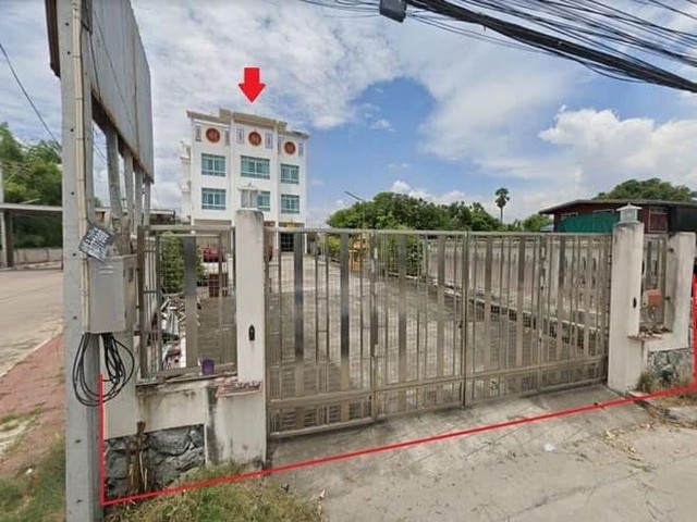 ขายตึก 4 ชั้น ใจกลางเมือง แหล่งชุมชน ใกล้นิคมอมตะนคร นาป่า ชลบุรี FP-B0883 