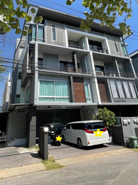 ขายโฮมออฟฟิศ 4 ชั้น + ดาดฟ้า 400 ตรม. โครงการ บี สแควร์ พระราม 9-เหม่งจ๋าย (B Square Rama9) สหการประมูล ทำเลทอง ใกล้เลียบด่วน เอกมัย ทองหล่อ