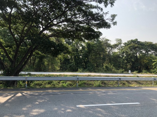 หาที่สวยวิวดีเงื่อนไขสบาย  เมืองบ้านตากจังหวัดตาก  3-1-40 ไร่ ติดถนนเอเซีย AH1 ติดถนนพหลโยธิน ไร่ 3ลบ. โทร 096-8821857