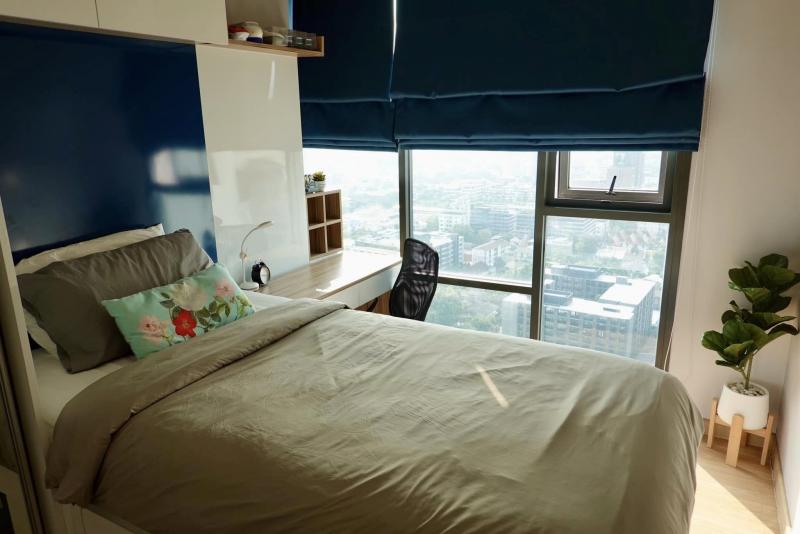 Rhythm Sukhumvit 42 spacious safe quiet 27th floor BTS Ekkamai