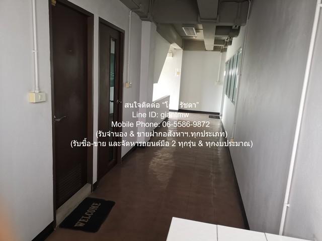 OFfice ให้เช่าอาคารสำนักงาน 4.5 ชั้น ติดถนนรัชดาภิเษก 102 ตร.ว. 2,580 ตร.ม. และจอดรถได้ 8-9 คัน 180000000 บาท 1นอน ขนาดพื้นที่ 0 RAI 1 NGAN 2 Square Wah ใกล้กับ MRT รัชดาภิเษก ราคาดีเยี่ยม เป็นอาคารที่ตั้งอยู่ในทำเลใจกลางเมือง ติดแนวรถไฟฟ้า โดยอยู่ท่