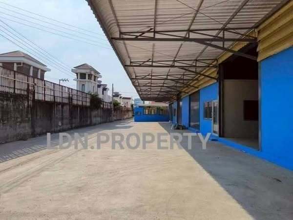 โกดัง + office ให้เช่า Warehouse for rent ซอยเพชรเกษม81 ถนน มาเจริญ บางบอน 5