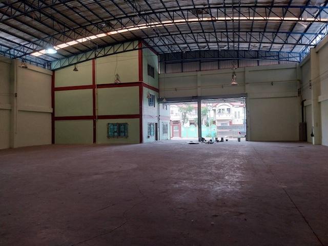 ขายโรงงาน 1,100 ตรม. พร้อมออฟฟิศ ย่านแคราย กระทุ่มแบน รถคอนเทนเนอร์เข้า-ออกสะดวก