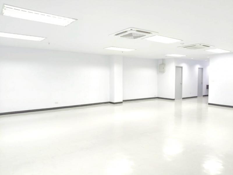 ให้เช่าตึกสำนักงานใจกลางเมือง ออฟฟิศย่านอโศก สุขุมวิท 21 สะดวกใกล้รถไฟฟ้า 94ตรม