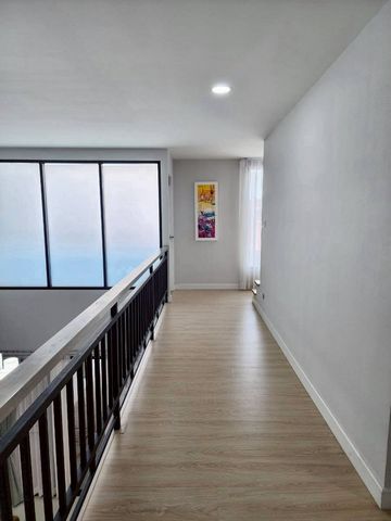 โซนแม่เหียะ ให้เช่า 28,000 บาท/เดือน ทาวน์​โฮม​ 3 ชั้น #สไตล์โมเดิร์น​ ใกล้สนามบิน เฟอร์นิเจอร์ครบ พร้อมเข้าอยู่ ทำเลดี ใกล้เมือง