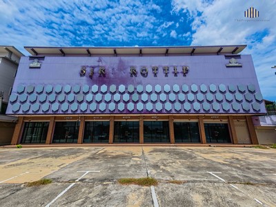 คุณกำลังมองหาอาคารพาณิชย์ตึกแถวติดถนนอยู่ใช่มั้ย ตึกแถว 7 คูหาขายถูก พื้นที่ 114.7 ตร.วา ใช้สอย 1,500+ ติดถนนใหญ่โรจนะอยุธยาบางปะอิน !!