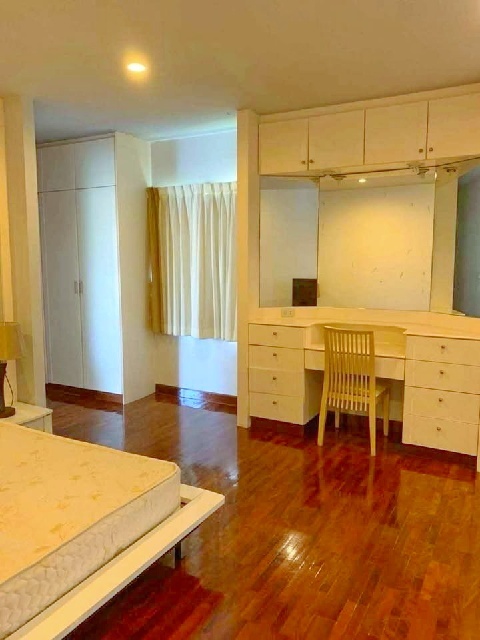 เดอะพาซิโอ ทาวน์ 600 ม. MRT สัมมากร 700ม.ให้เช่าบ้าน  2ชั้น 102ตร.วา. 302ตร.ม. 3นอน 4น้ำ เพียวเพลส รามคำแหง 64 ม.